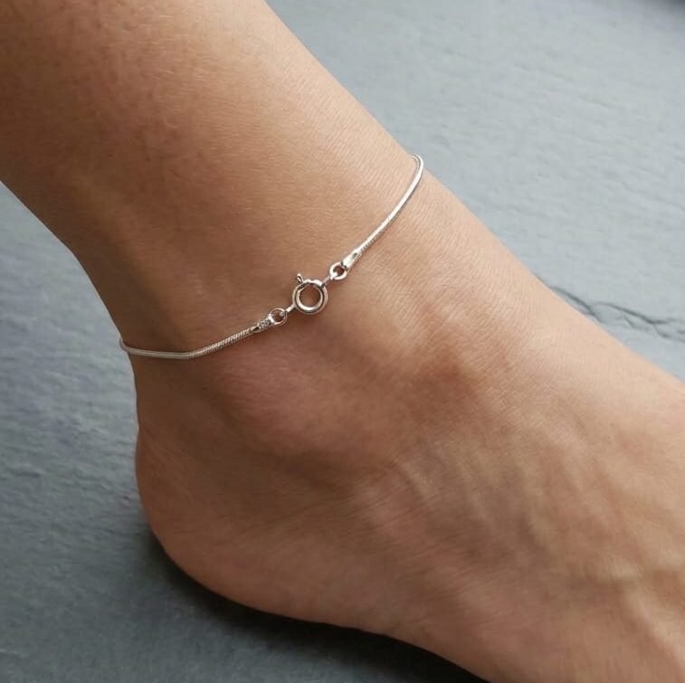 Silver Classy Anklet